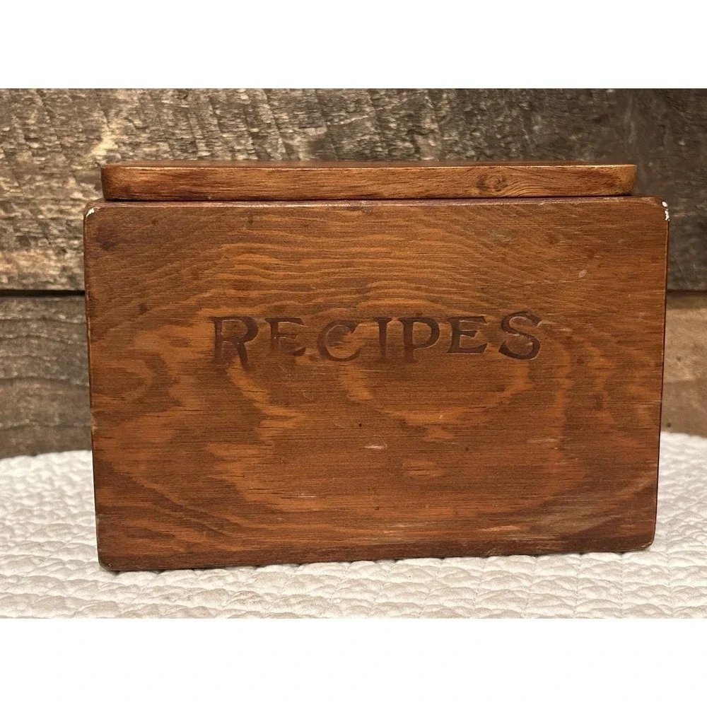 Vintage rustic wood recipe box‎ cottage core style decor open top lid 70's style